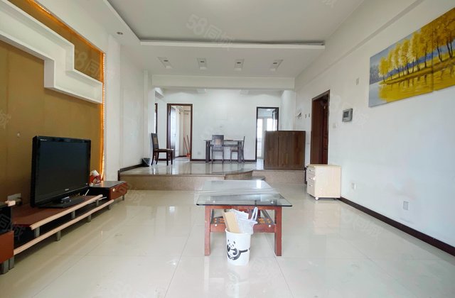 中华名园(一期)3室2厅135.23㎡186万二手房图片