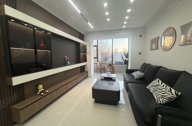 市直107号楼2室1厅65㎡38.8万二手房图片