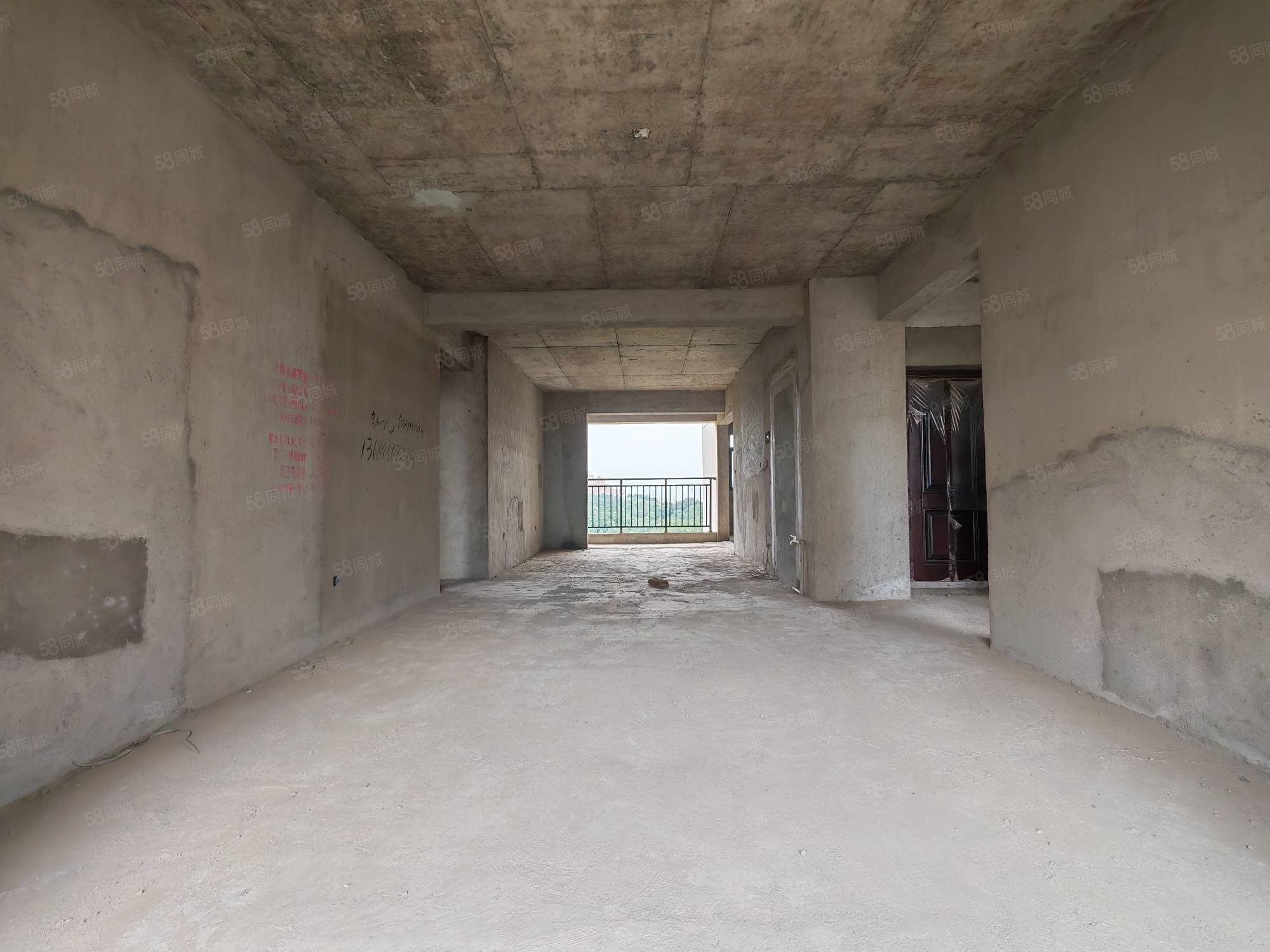 华泰花苑4室2厅2卫161㎡南北82.8万