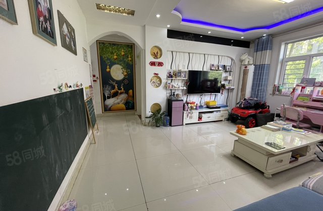 文轩东校 金柱大学东苑 三室精装 车储齐全