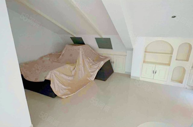 伟梦清水湾4室3厅74.01㎡62万二手房图片