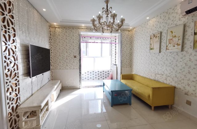 急售 花园路 五中 阿卡六期 精装两室 中间好楼层 免大税