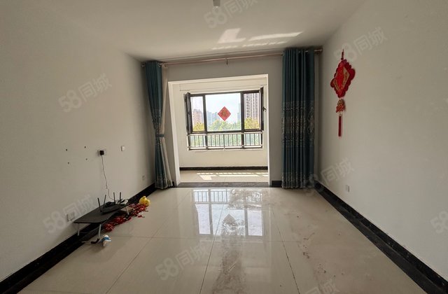 孟达国际B2邻近一实验，区政府