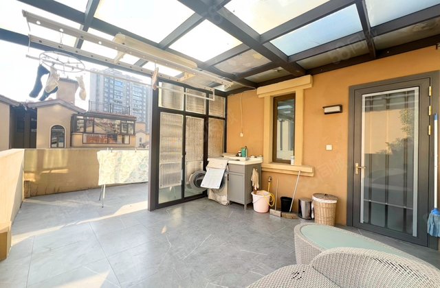 碧桂园公园壹号(别墅)4室2厅161.65㎡340万二手房图片