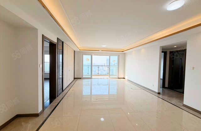 花样年香门第(南区)4室2厅135.47㎡158万二手房图片