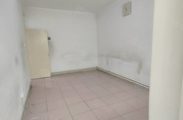 新兴大街41号院2室1厅52㎡65万二手房图片