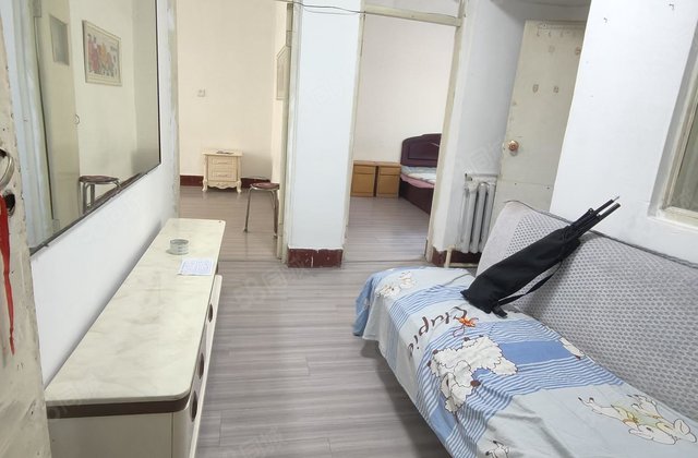 呼得木林十四号街坊电力院2室1厅58㎡35万二手房图片