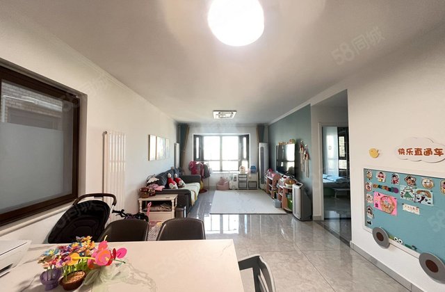 东区国际公寓2室1厅106.26㎡528万二手房图片