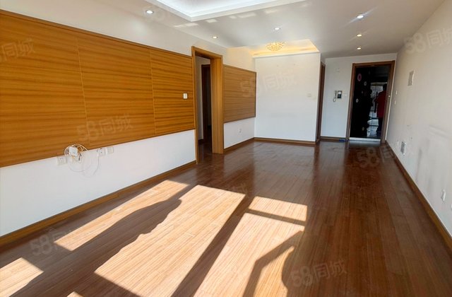 万科蓝山(一期)2室2厅86.95㎡72.7万二手房图片