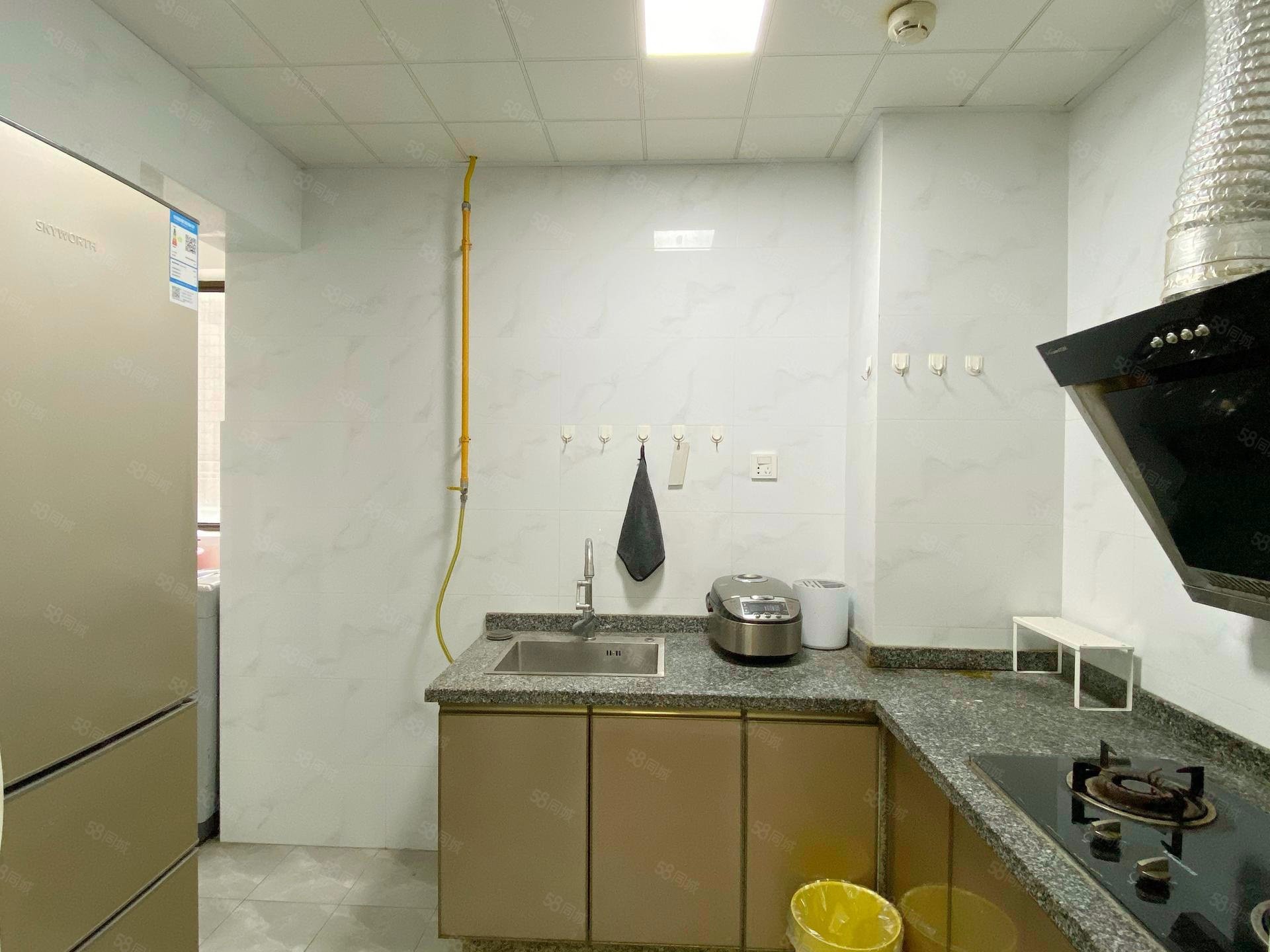 葛洲坝紫郡蘭园3室2厅2卫92.72㎡东145万