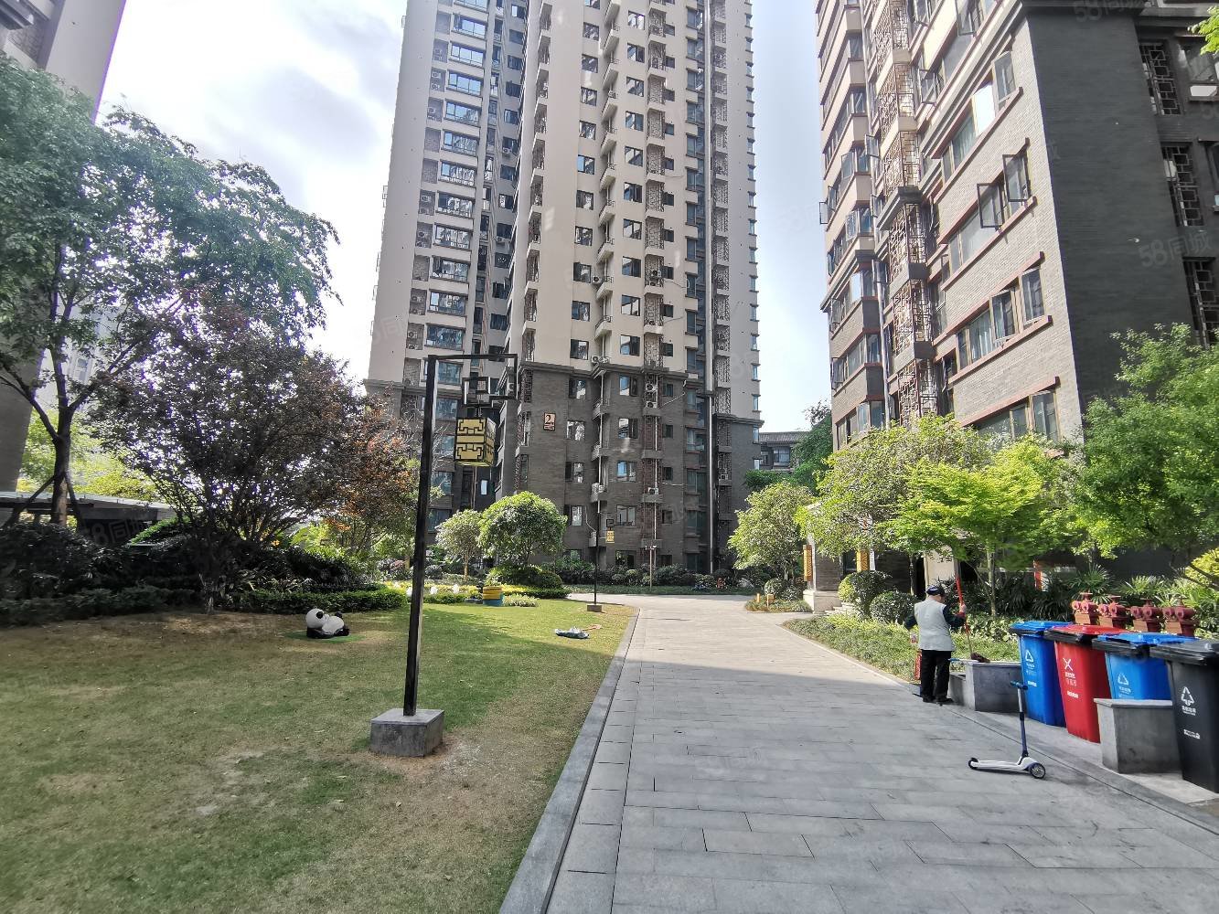 阳光1519临江邸3室2厅2卫98㎡南72万