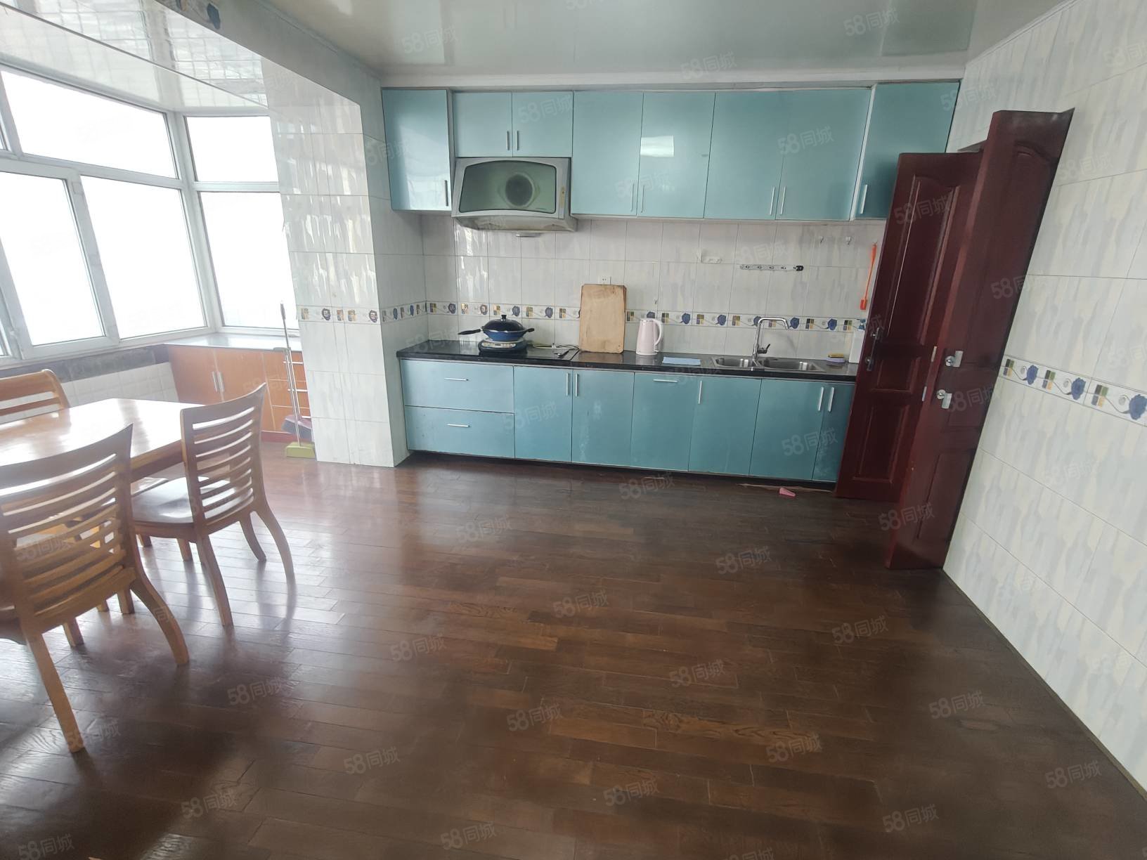 北龙艺花园2室1厅2卫126㎡南北39.8万