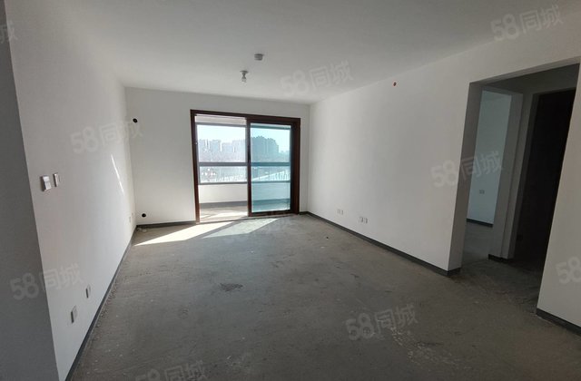 徒骇河观景 东边户 星光珺园 四室两厅两卫 带车位储藏室