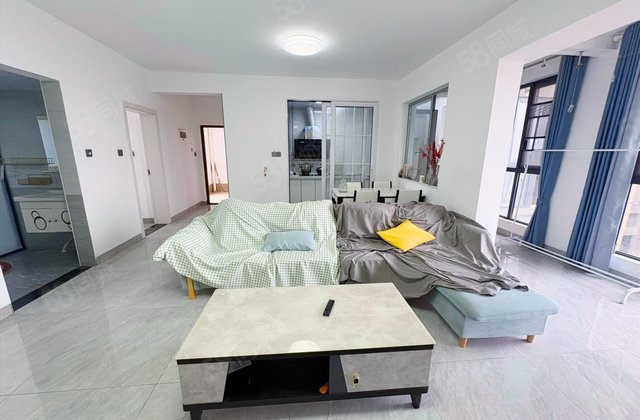 潇湘奥林匹克花园(一期)3室2厅106.92㎡77.8万二手房图片