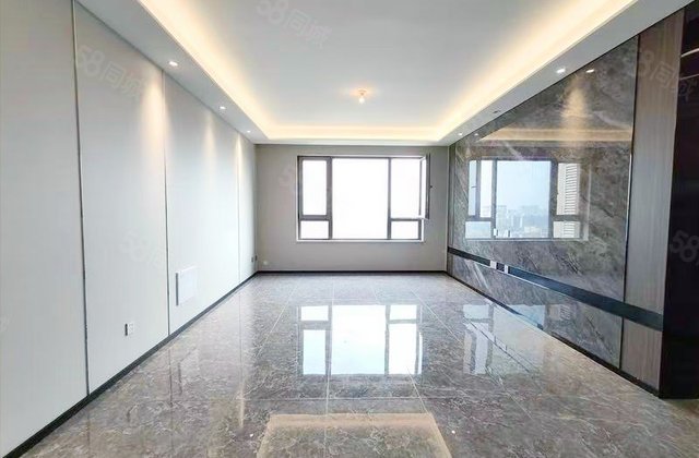 龙湖成溪云颂3室2厅130㎡110万二手房图片