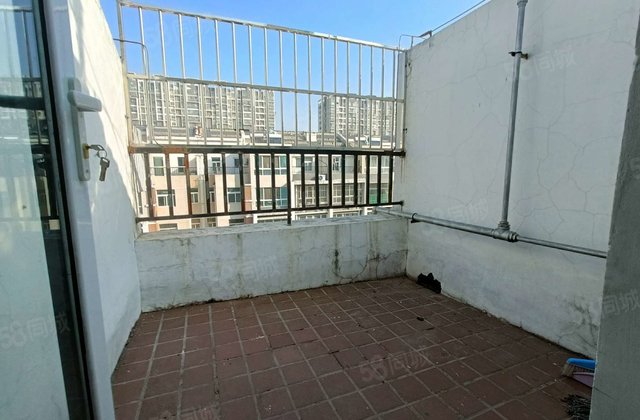 急售 湖边望湖花园一室精装 可按揭送两个露台文轩实验免费停车