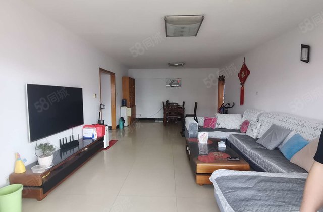 湖边，水城嘉苑，中通时代豪园双阳台四室两厅精装修免大税可按揭