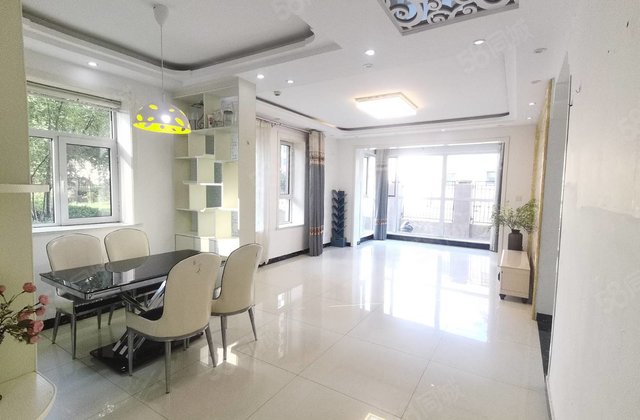 御景王宅，精装三室，送车储 六中 东昌路  ，带院子