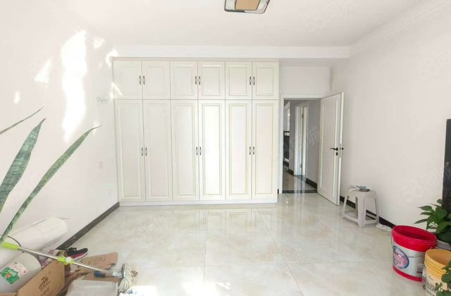 电梯洋房67 边户全明 御润好家 挑空四室带露台 星光和园