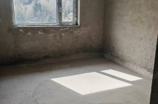 长吉图1号小区2室1厅89.8㎡31万二手房图片