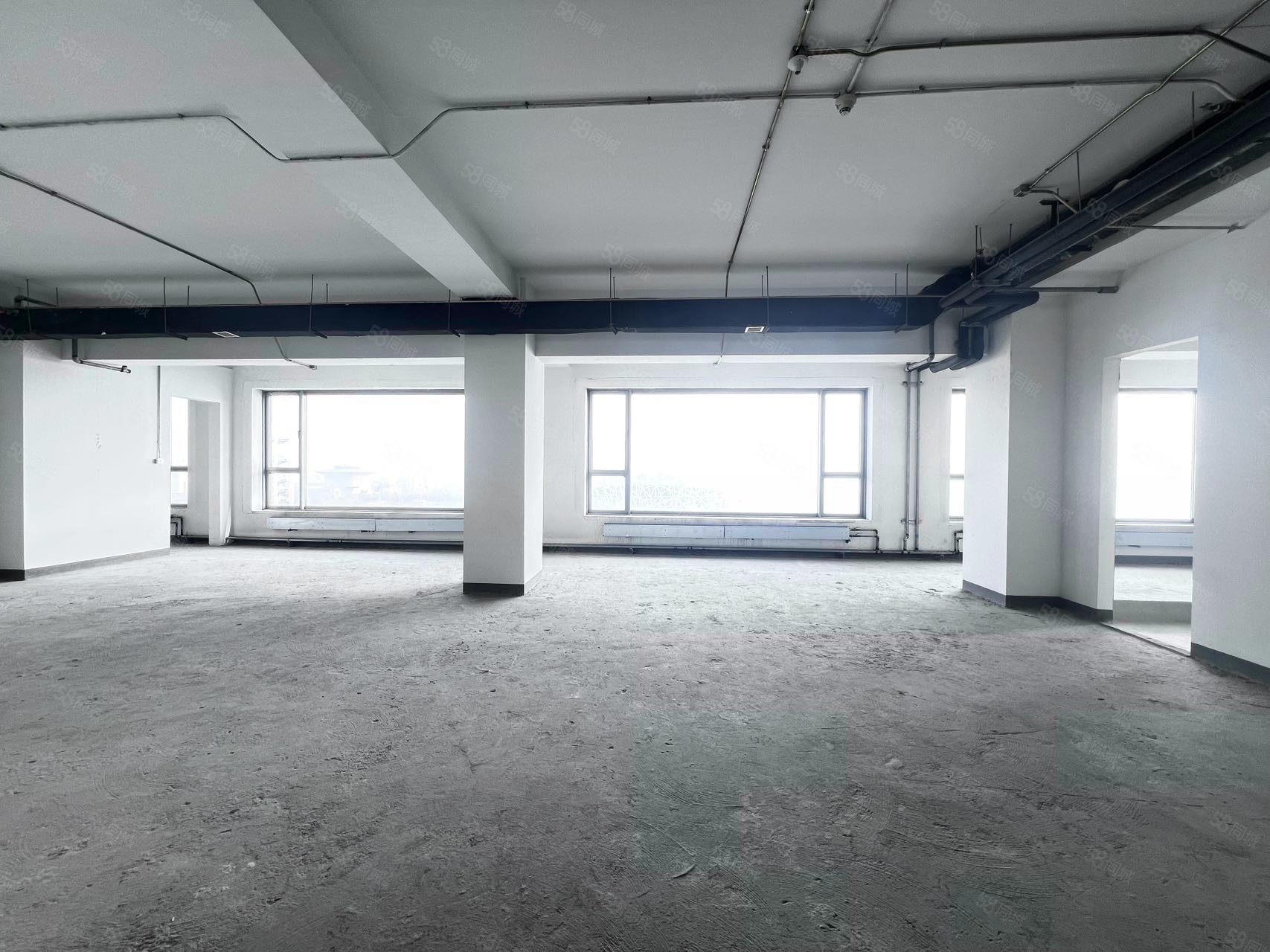 盤古大觀6室3廳5衛(wèi)666.67㎡南北4550萬