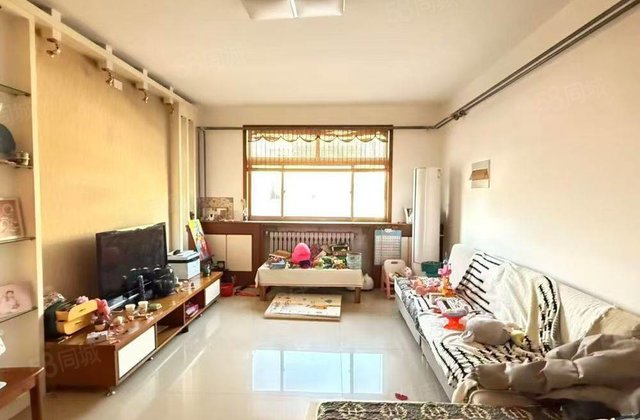 老文轩附近单位家属院，电业局五院，全明户型
