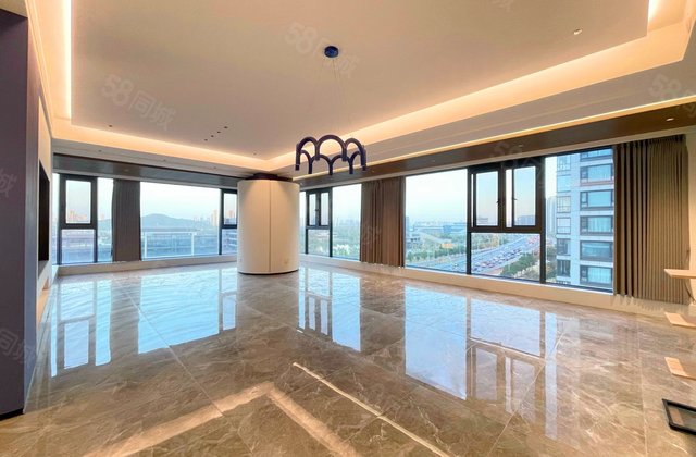 越秀湘江星汇城(三期)4室2厅249.36㎡258万二手房图片