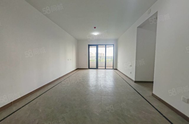 湖语上院丶积水潭新一中外国语，边户好楼层，带车位商品房，急售