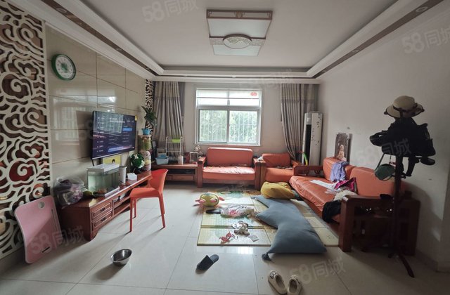 大学城 二中附近 消防队家属院 西边户 全明户型 带储藏室