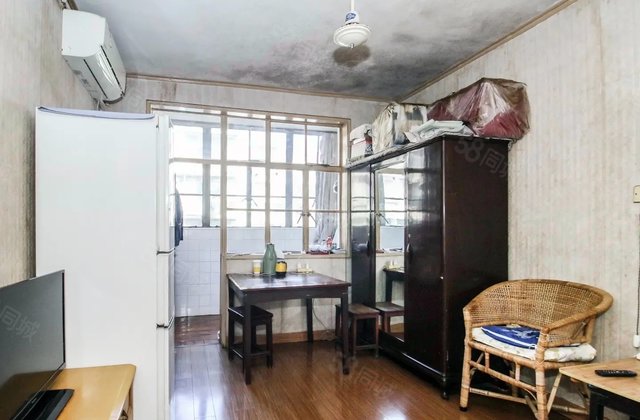 番禺路222弄小区3室1厅95㎡478万二手房图片