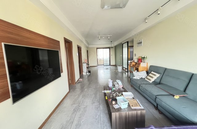 急售！独门独户 四叶草户型   培文 新一中附近 精装修