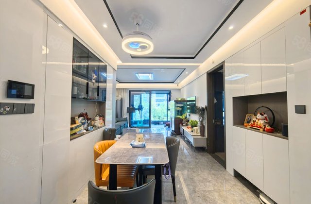 万科润园3室2厅107.19㎡159.9万二手房图片