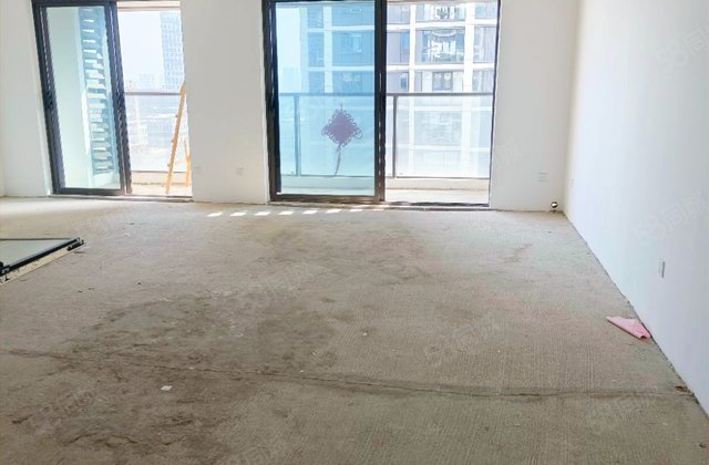 中交中央公园3室2厅122.79㎡132万二手房图片