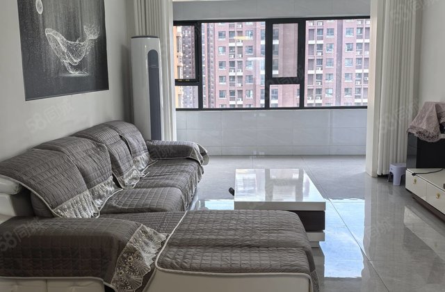 房东急售 水岸花语   精装修 全明户型  送车储 随时看房