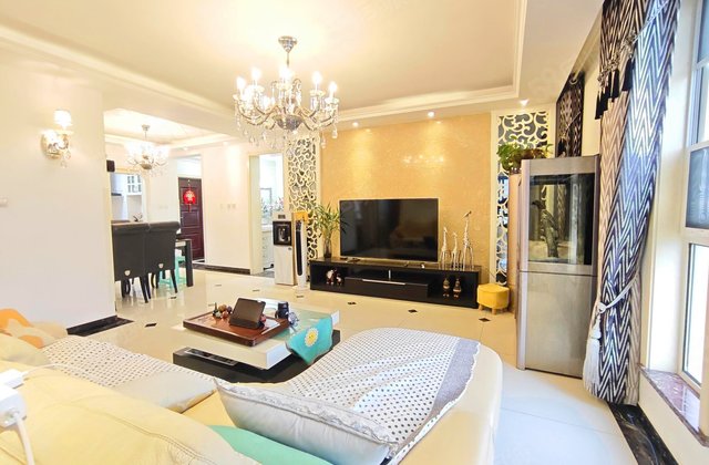 和润坊3室2厅118.63㎡112万二手房图片