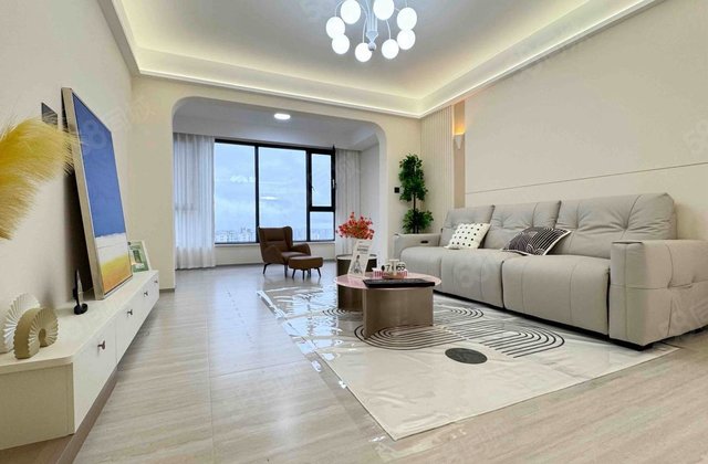 东方花园(平桥区)3室2厅128.9㎡76.8万二手房图片