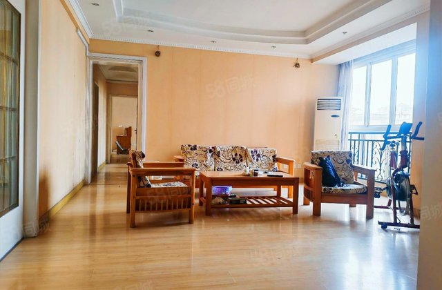 海德花苑3室2厅137㎡260万二手房图片