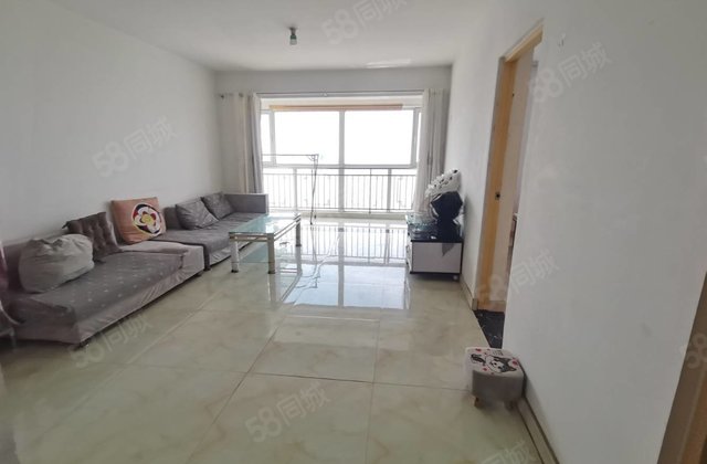 文轩总校 69万 客厅和卧室朝阳 户型方正