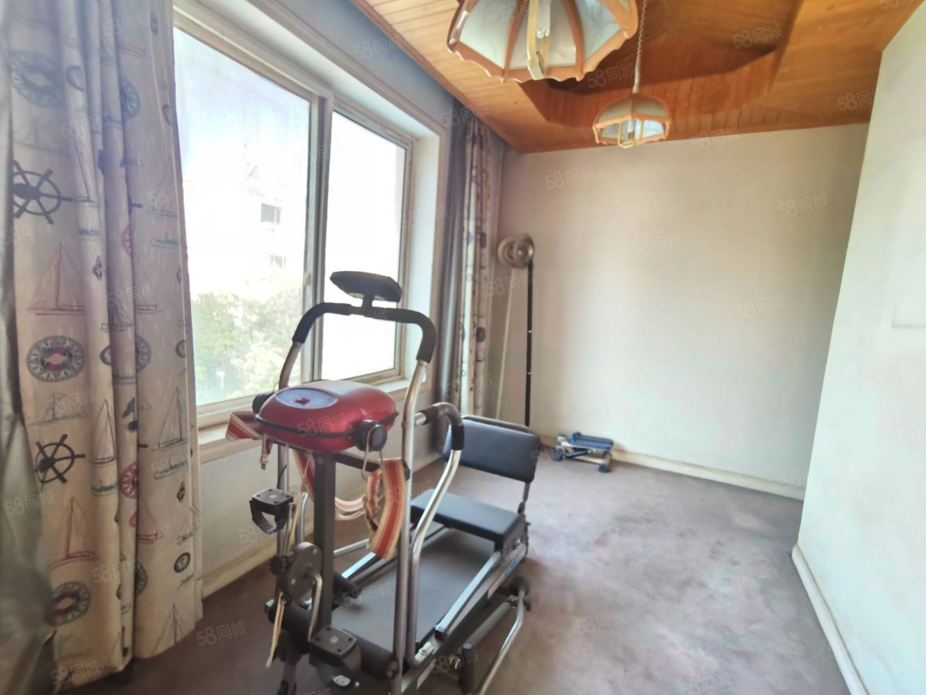 楓露皇苑8室3廳4衛(wèi)432.7㎡南北1600萬