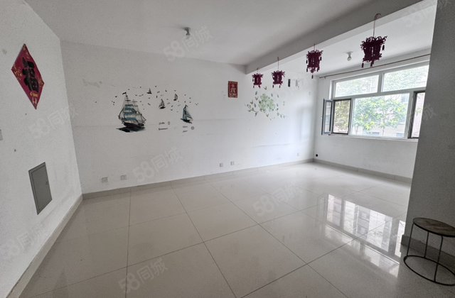 急售佳苑新城 好楼层 经典三室 有证 价格可谈