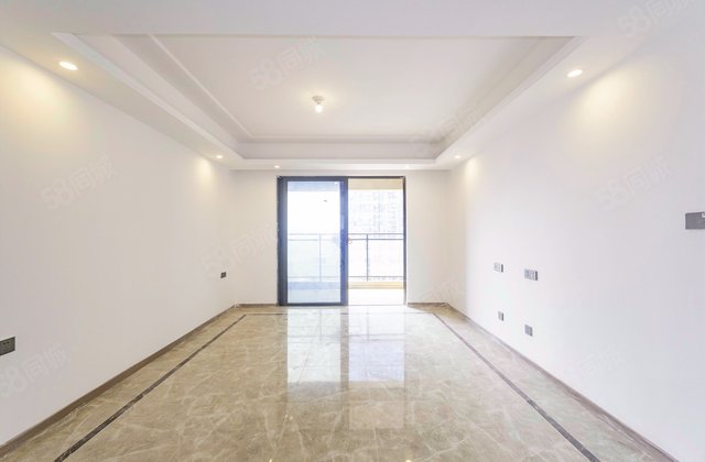 绿地V岛4室2厅140.33㎡155万二手房图片