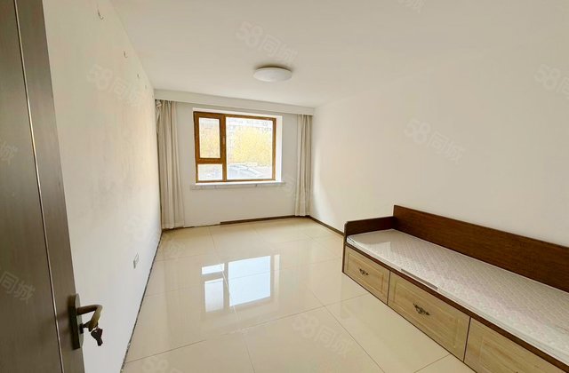 东大小区(二期)2室1厅54㎡27万二手房图片