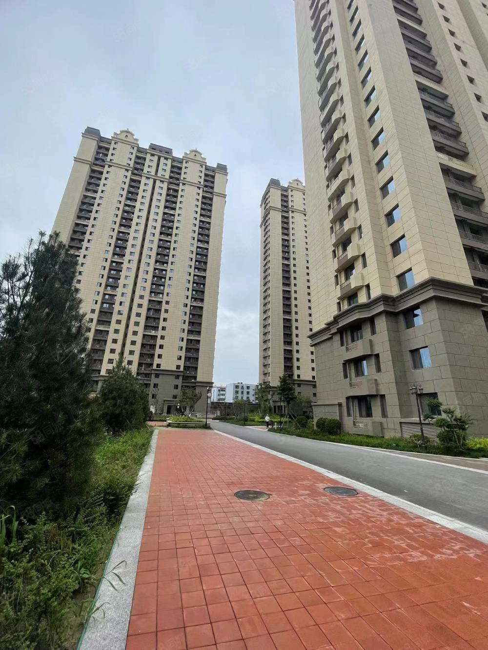 国瑞瑞城2室2厅1卫95.79㎡南100万