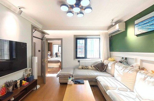 中門寺街67號院2室1廳1衛(wèi)67.69㎡南北145萬