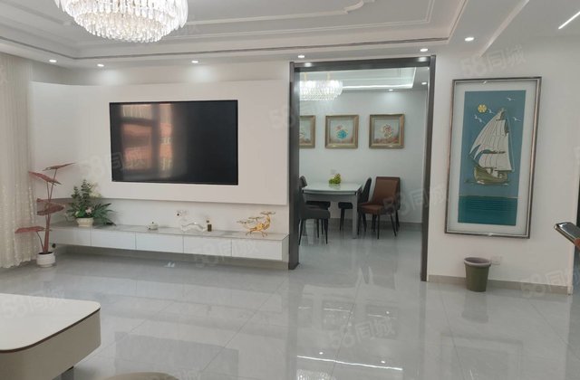 湖边多层三楼精装修  大税带所有东西