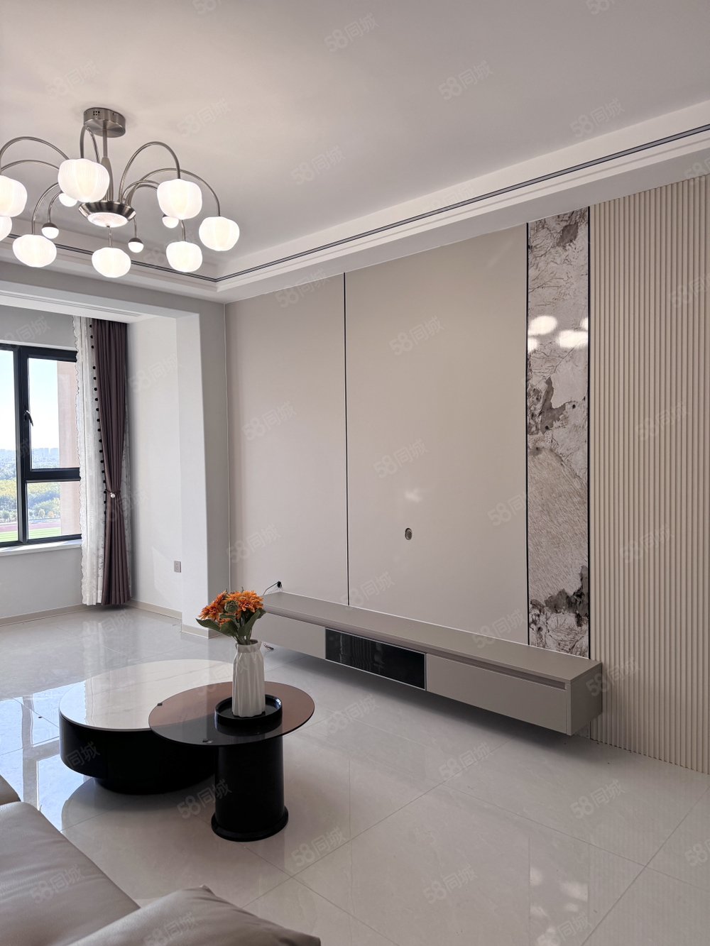 青湖铭城2室2厅1卫87㎡南北36.5万