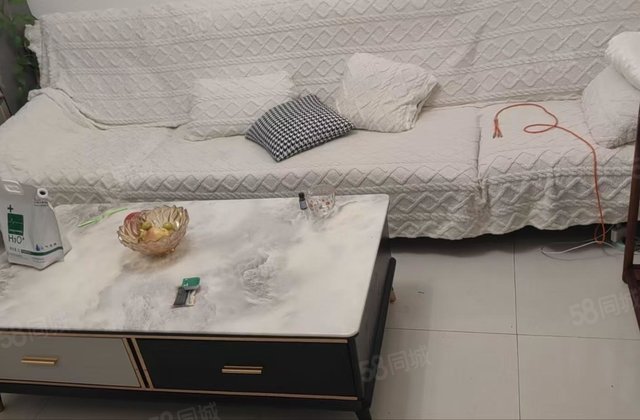 82万文轩，中医院，聊大，羡林苑商品房 次新房  楼层好