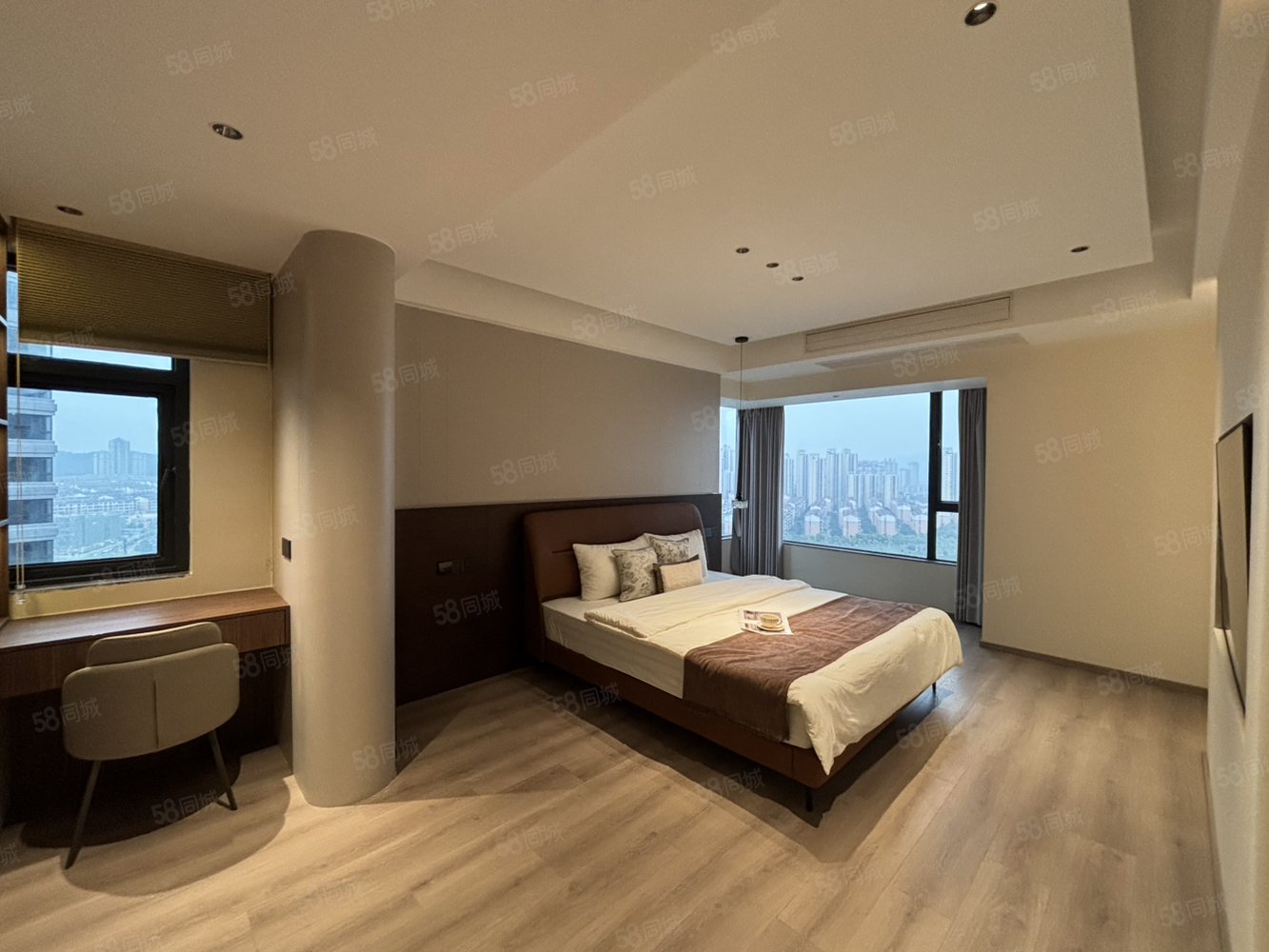 天秀湾4室2厅2卫201㎡南北278万