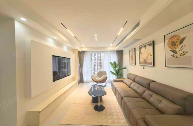 蓝光COCO金沙(三期)3室2厅73.81㎡159.8万二手房图片