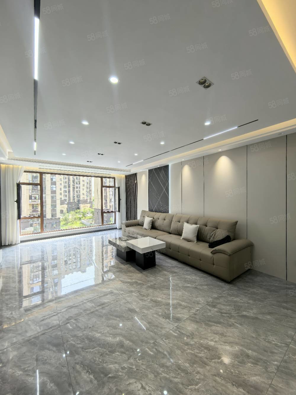 紫堤东郡4室2厅2卫134㎡南北67.8万